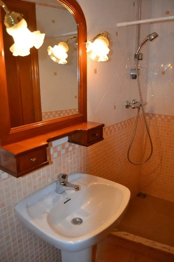 Placido Apartment Manresa Spain
